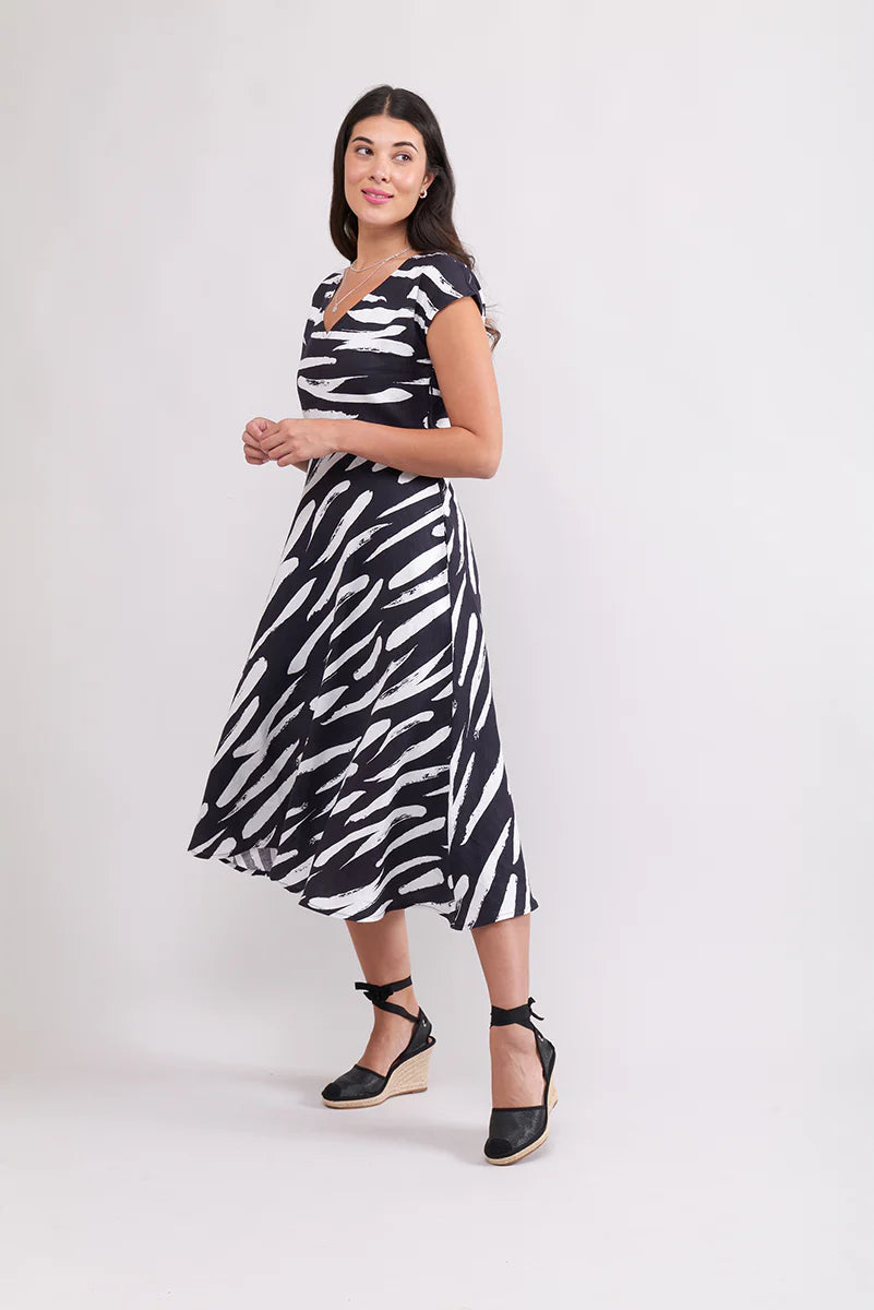 ON A HIGH DRESS - UNO