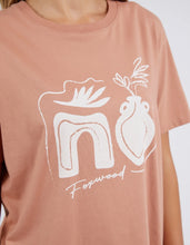 Load image into Gallery viewer, ETCHED GEO TEE - CLAY