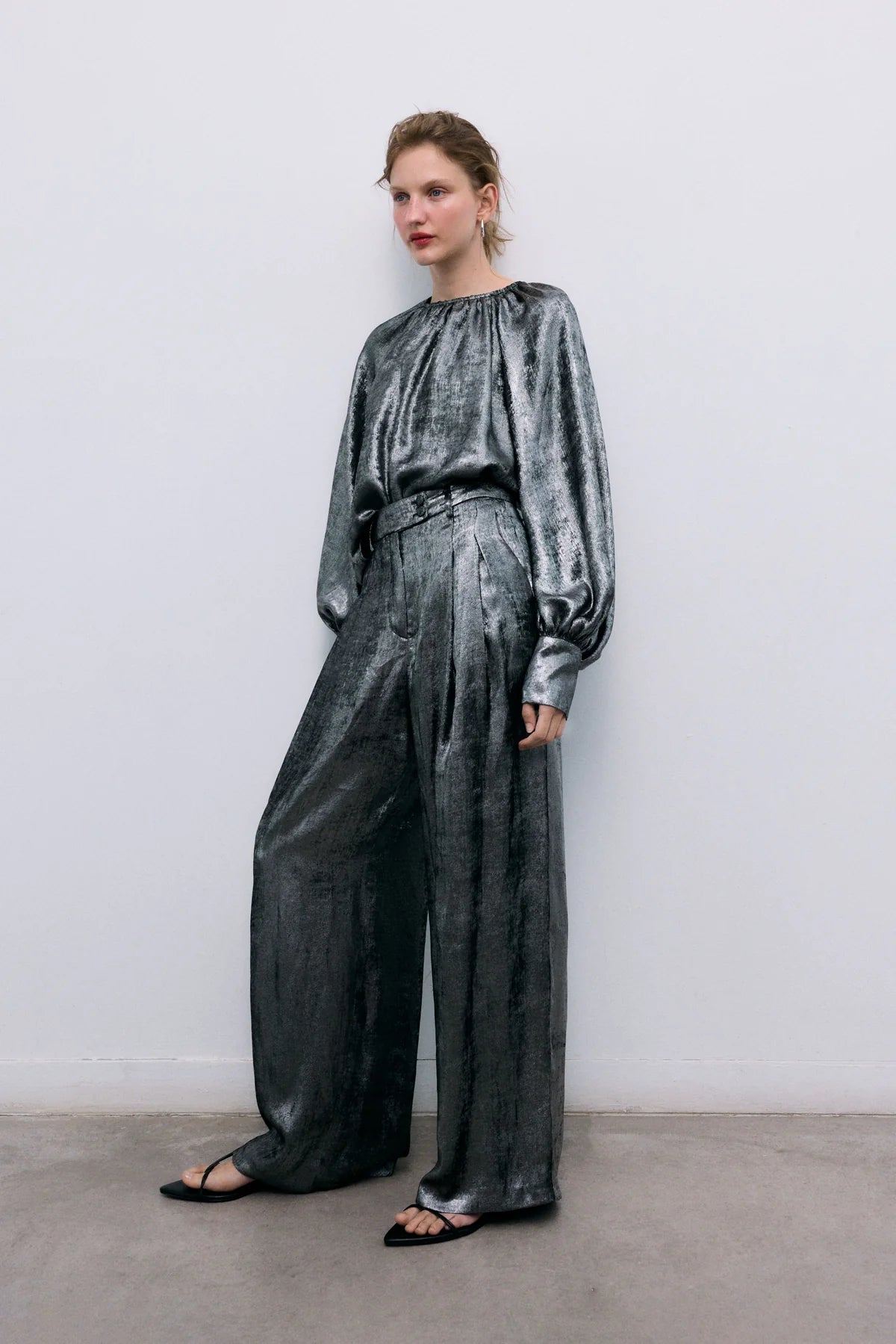 UXIA WOMAN BLOUSE - SILVER