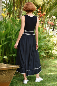 DRAW THE LINE DRESS - NAVY
