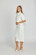 Load image into Gallery viewer, TROY CROPPED JACKET - MILK