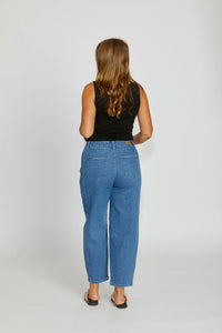 TRURO BARREL LEG JEANS