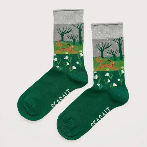 SNOWY SCENES SOCKS - SNOWDROP HARE FIRTH