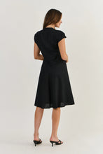 Load image into Gallery viewer, TIE FRONT LINEN DRESS - BLACK