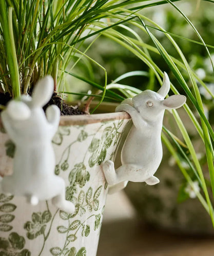 HANGING BUNNY - WHITE