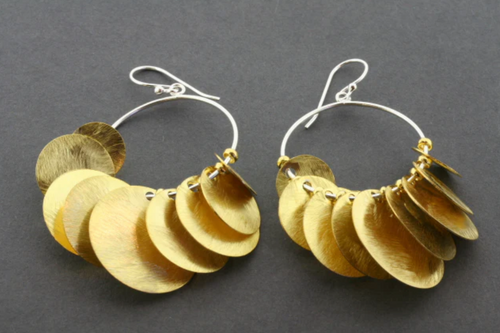 9 DISC ON HOOP EARRING - GOLD PLATED