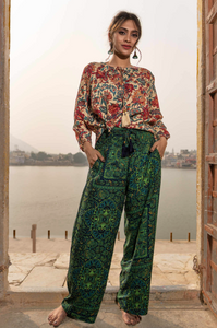 SHIRRED WAIST PANT