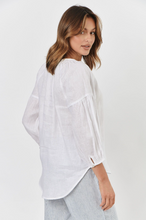 Load image into Gallery viewer, LINEN 3/4 SLEEVE V-NECK TOP - WHITE