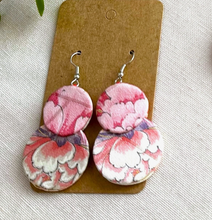 Load image into Gallery viewer, DOUBLE STACKED CIRCLE KIMONO EARRINGS