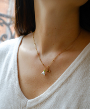 Load image into Gallery viewer, SNOWDROP MOON NECKLACE