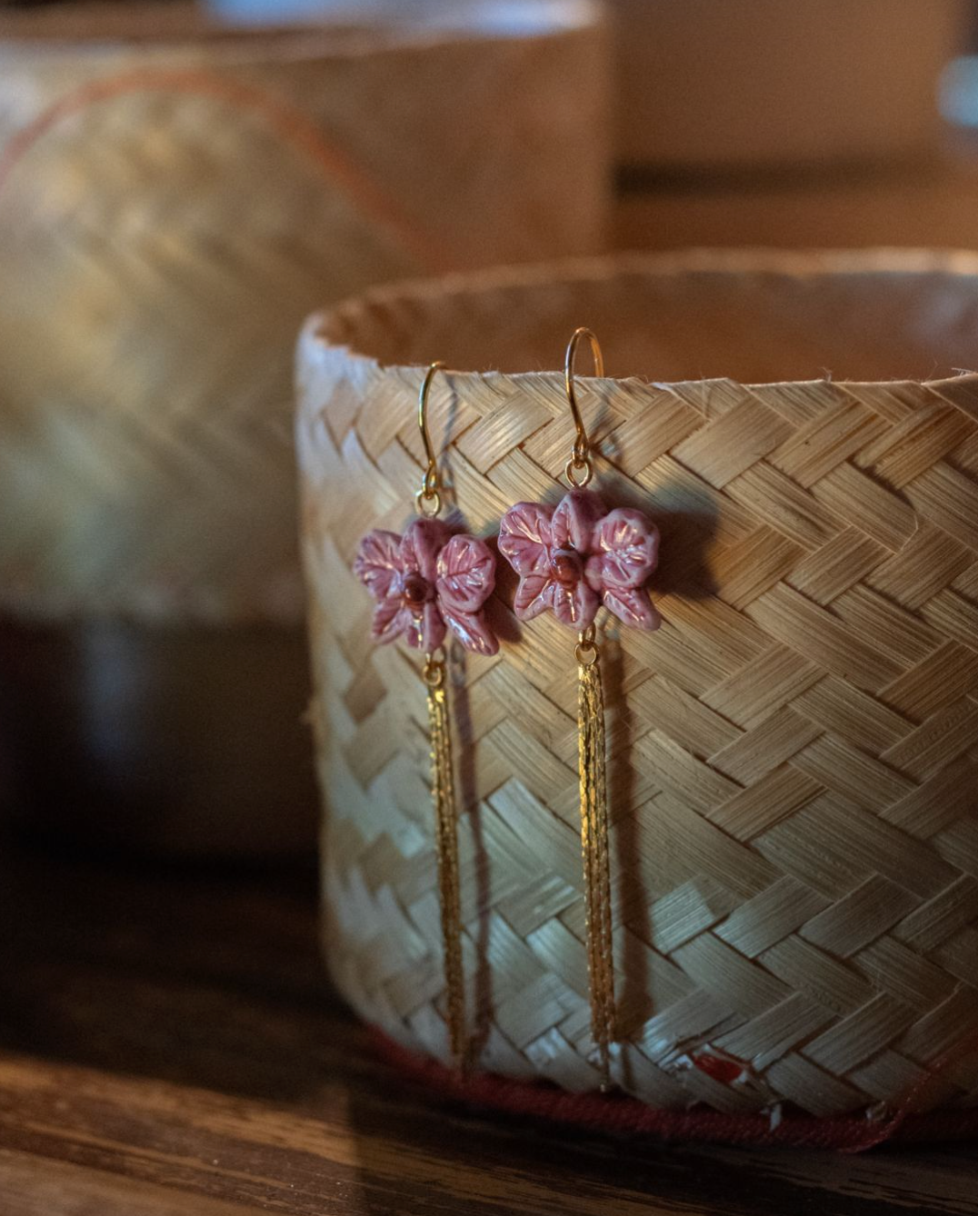 GOLDEN STRINGS PINK ORCHID EARRINGS