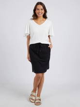 Load image into Gallery viewer, PEARL SHORT SLEEVE TOP