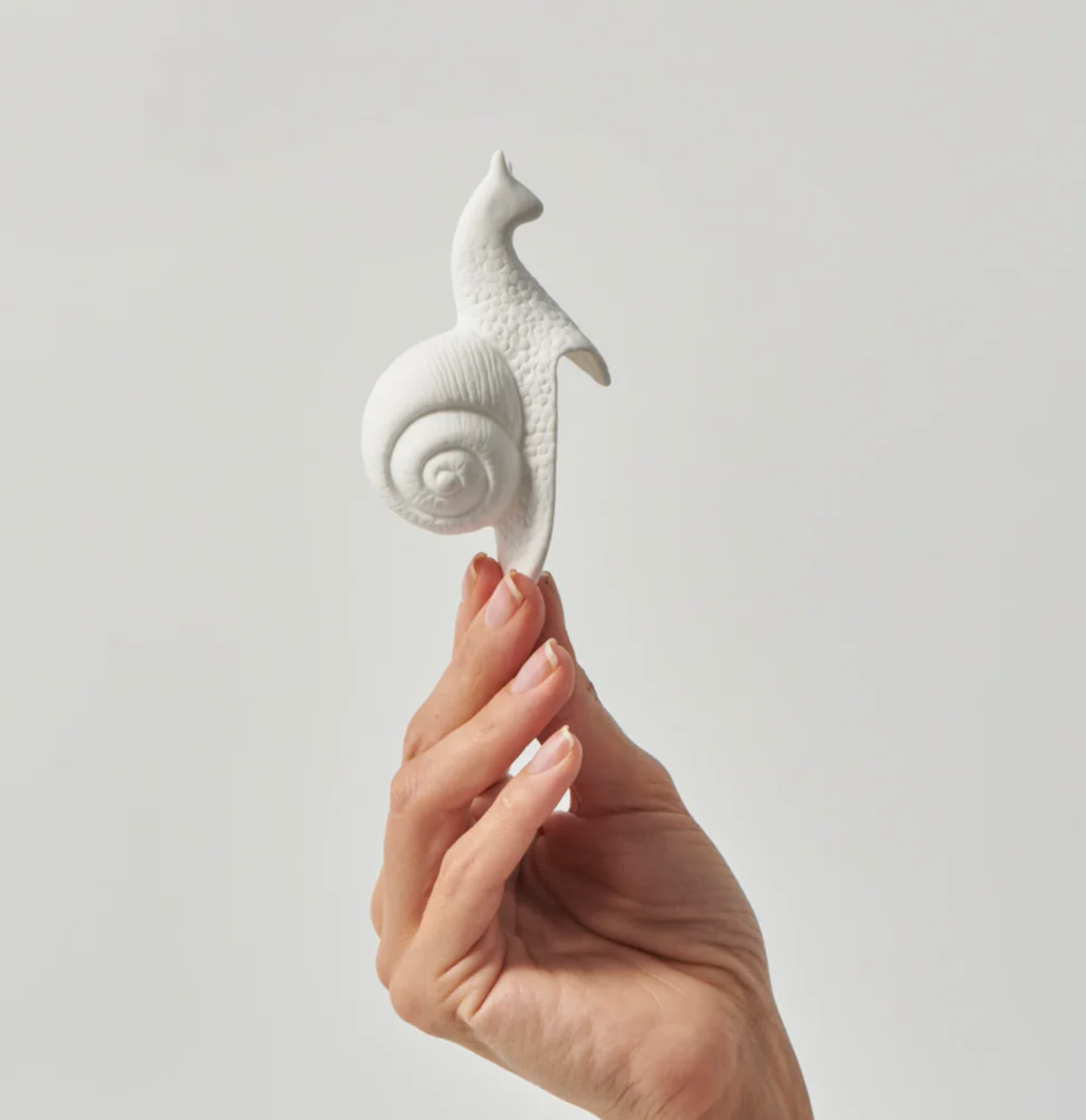 SNAIL HANGER