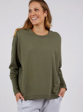 Load image into Gallery viewer, DELILAH CREW - KHAKI