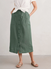 Load image into Gallery viewer, ROSEWELL FARM SKIRT - DARK BALSAM