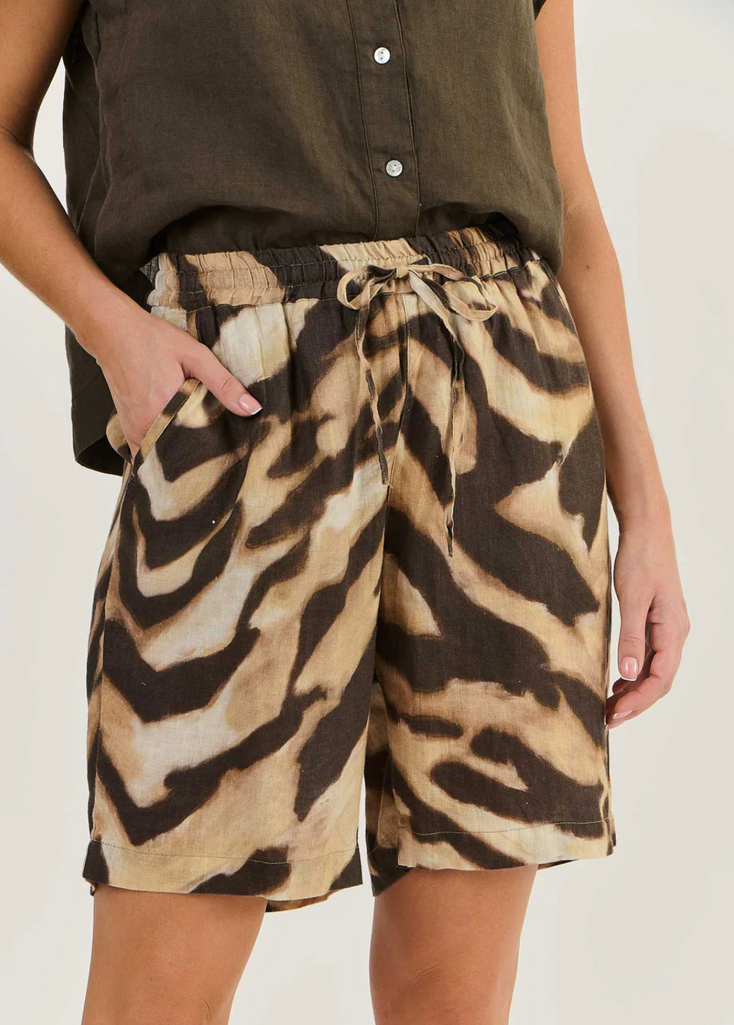 LINEN SHORTS - WILDCAT