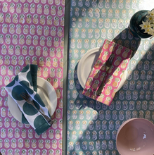 Load image into Gallery viewer, PINK PINEAPPLE TABLECLOTH