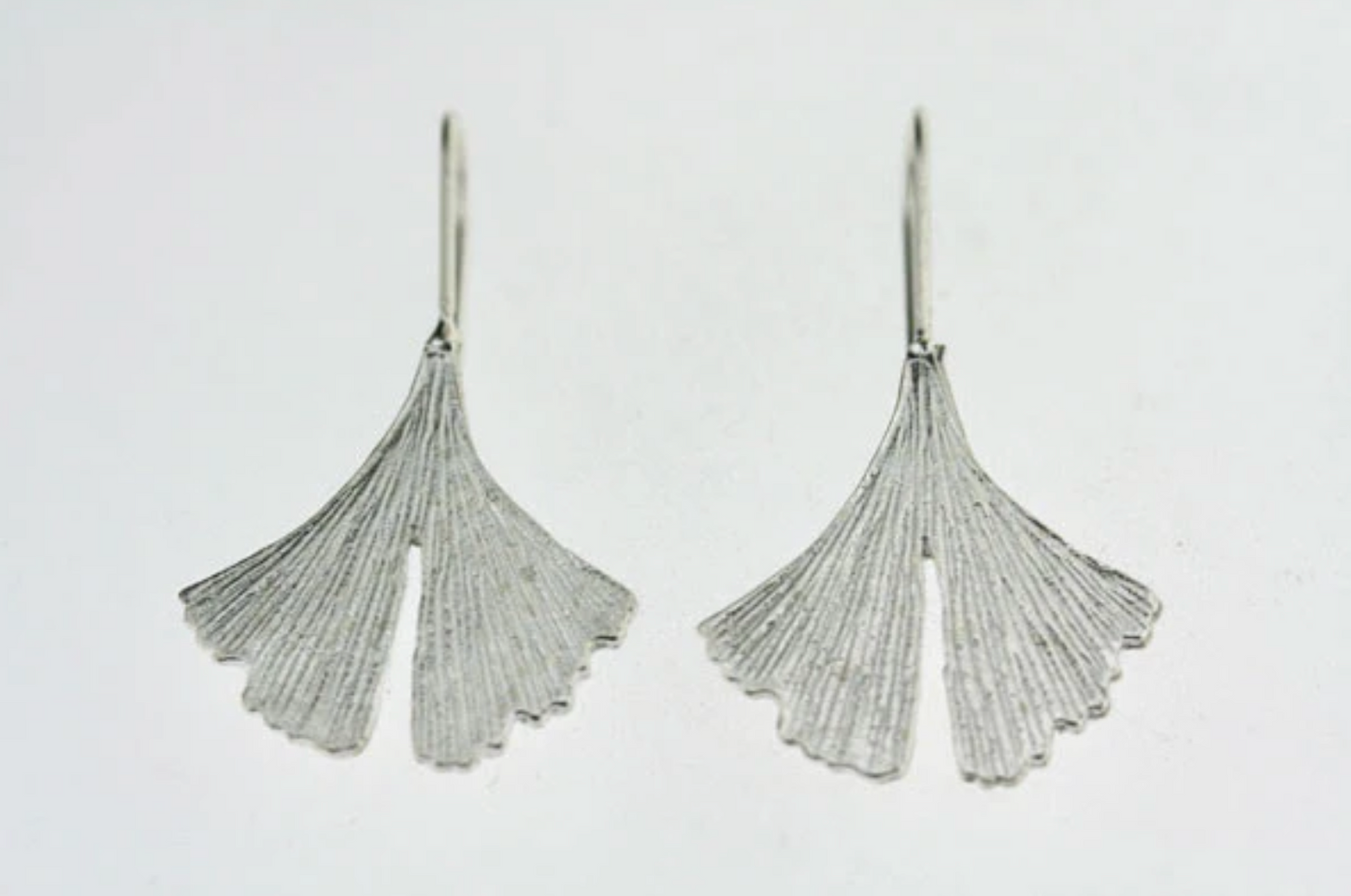 SILVER GINKGO LEAF EARRINGS