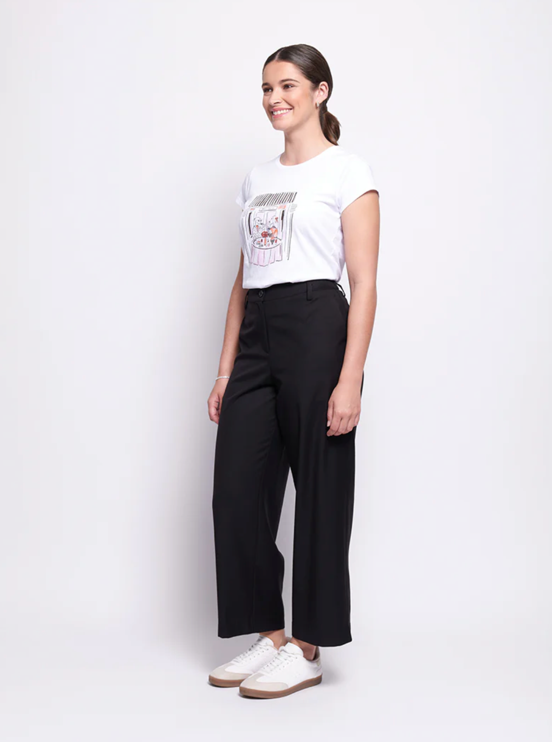 PERFECTLY FORMED TEE - BONE APPETIT