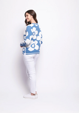 Load image into Gallery viewer, SUPER POWER SWEATER - FLOWER