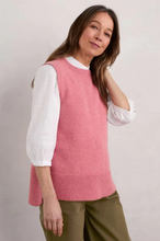 Load image into Gallery viewer, COUPLING VEST - WILD ROSE