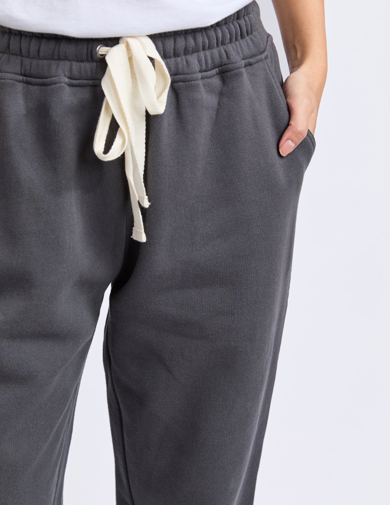 COLLEGE TRACK PANT - COAL