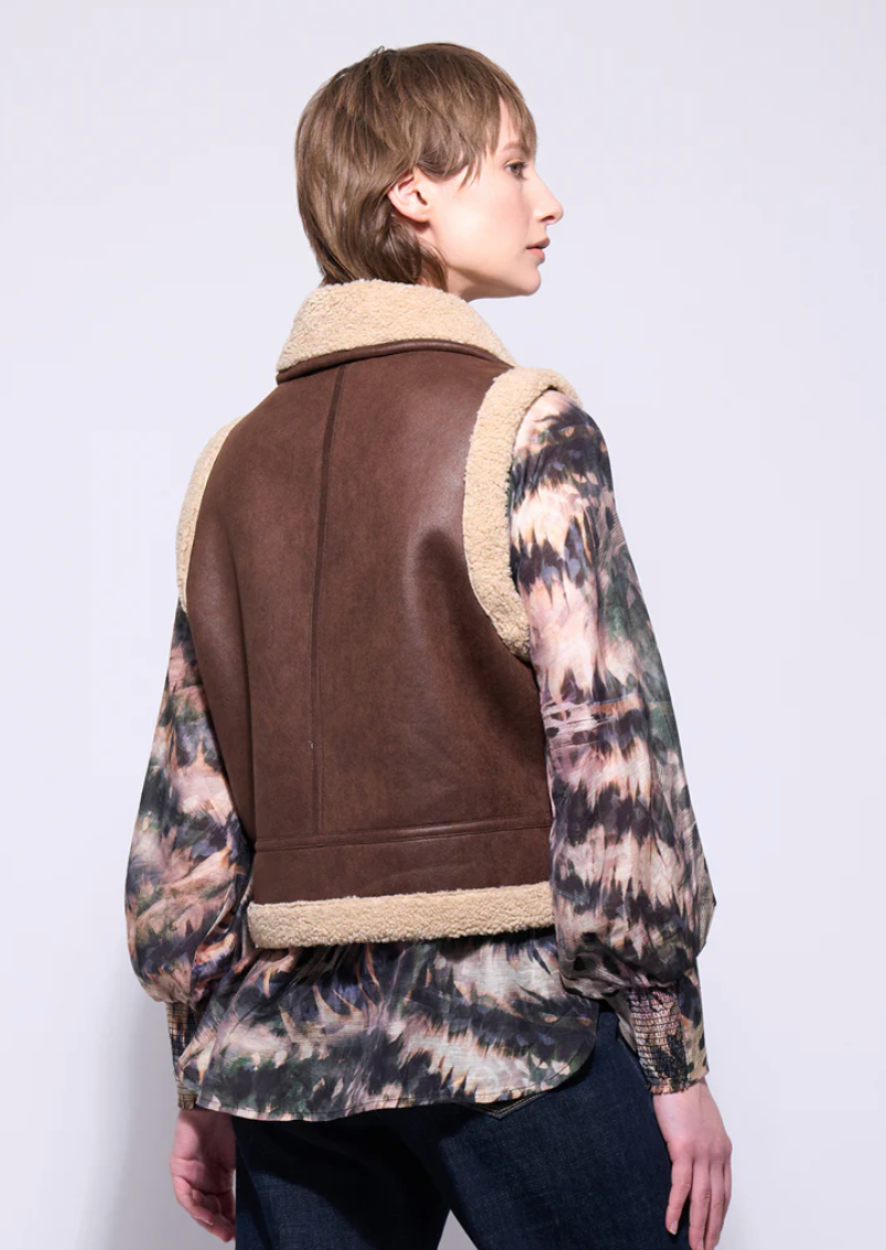 HYDE PARK VEST - SEPIA