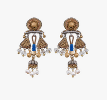Load image into Gallery viewer, ELARA CHANDELIER  EARRINGS - GOLD TOTEM SET