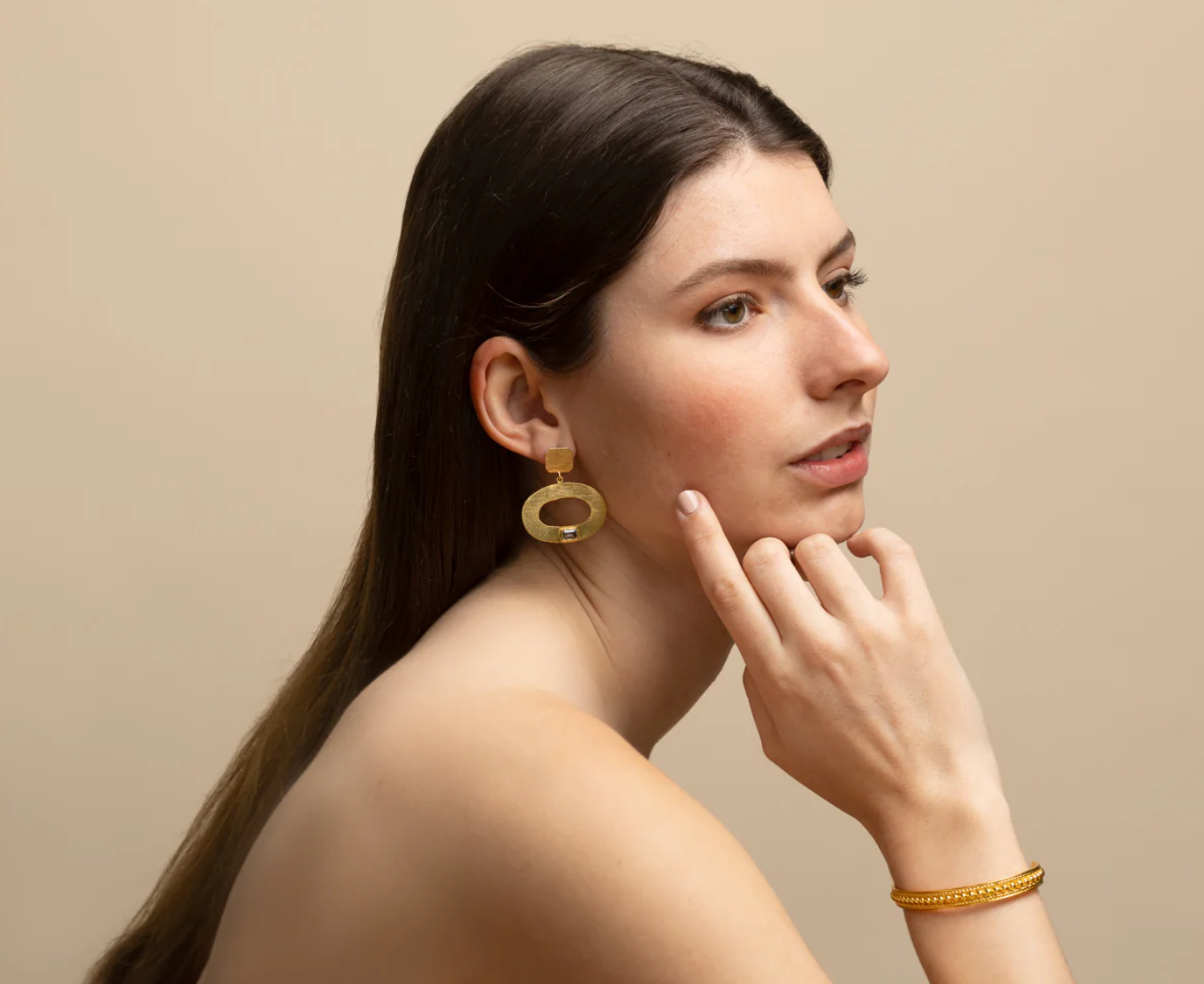 FREYA GOLD PLATED EARRINGS WITH GEMSTONES