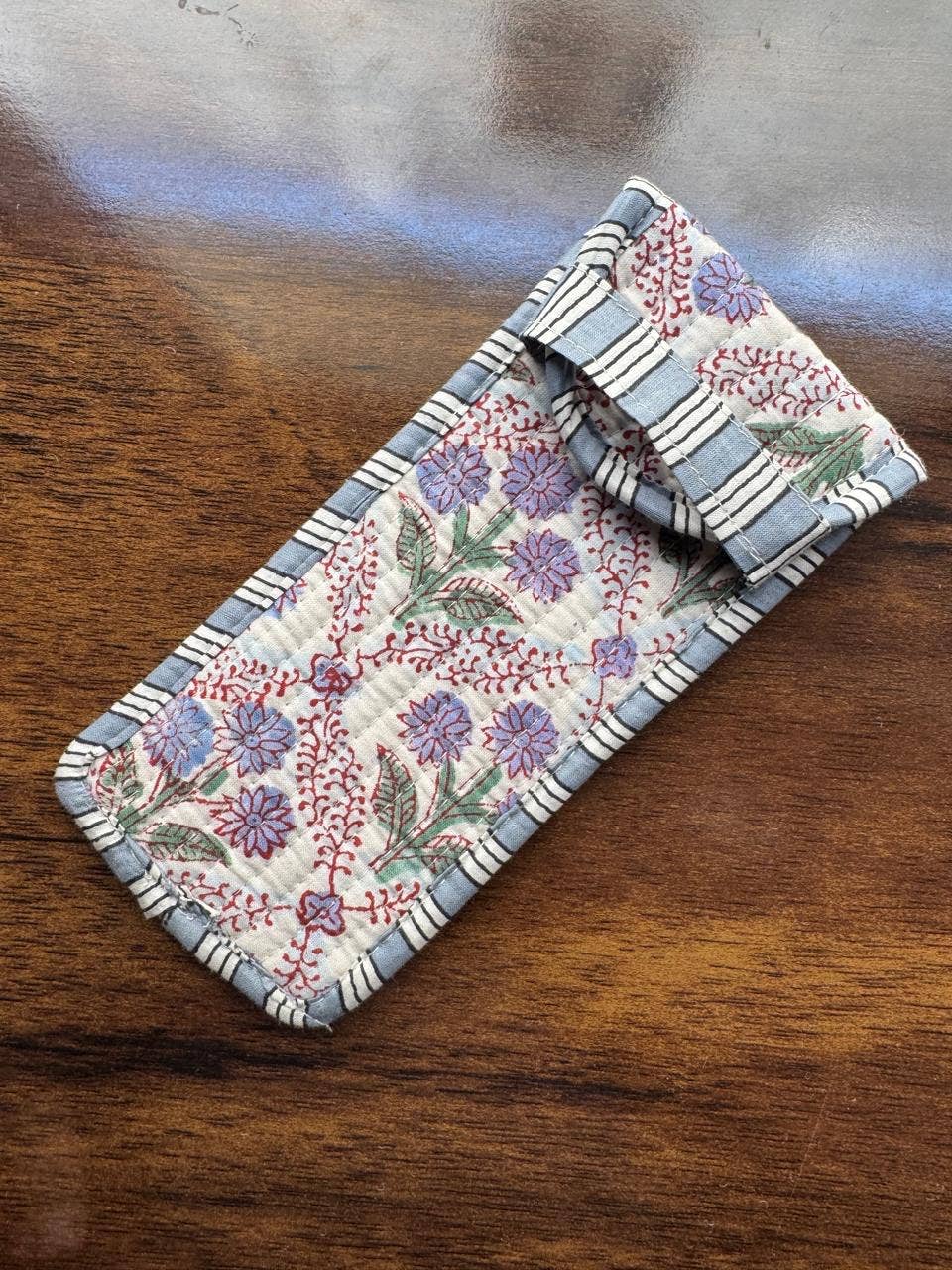 QUILTED COTTON GLASSES CASE - BLUE & MAUVE FLORAL