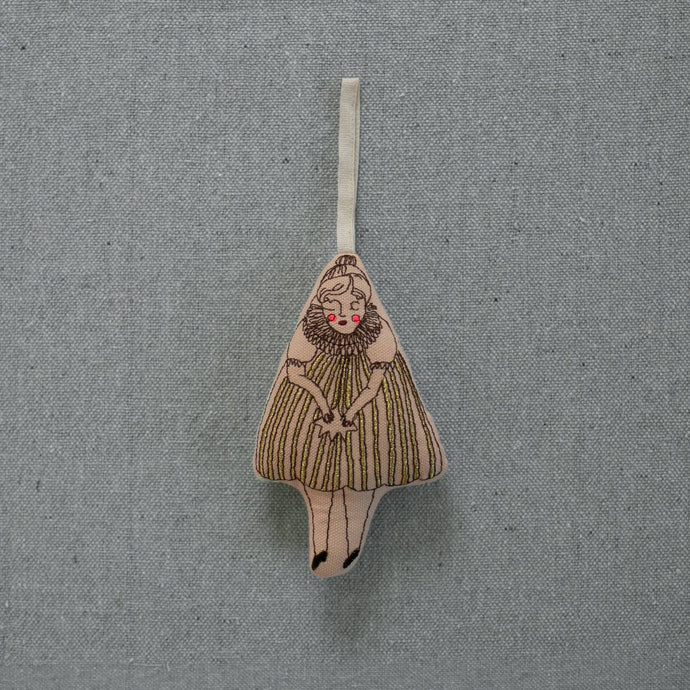 WISHING STAR GIRL - COTTON & LAVENDER FILLED