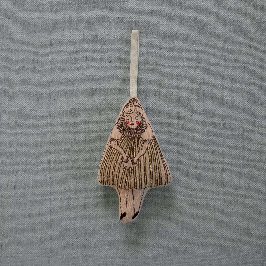 WISHING STAR GIRL - COTTON & LAVENDER FILLED