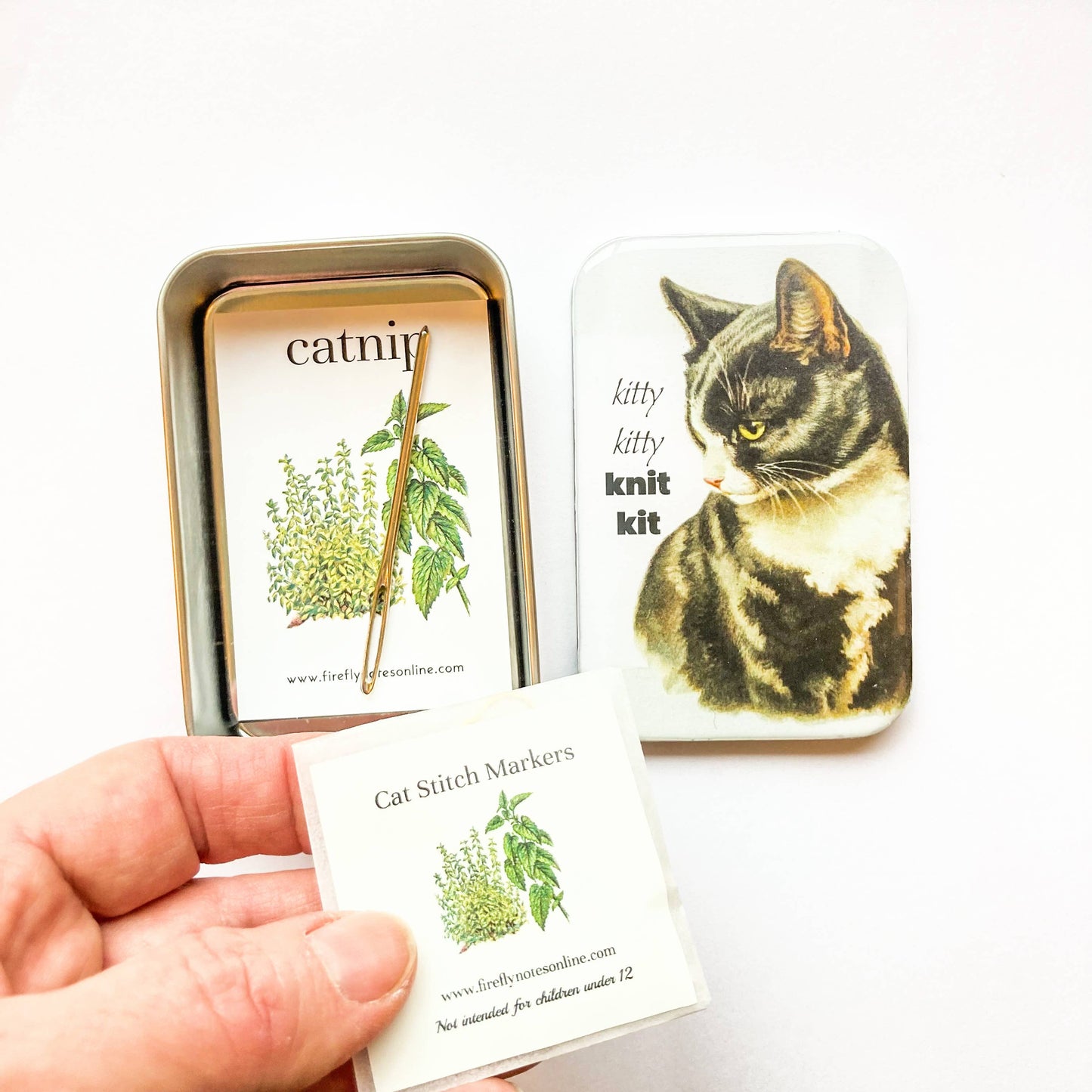 CAT KNIT KIT TIN