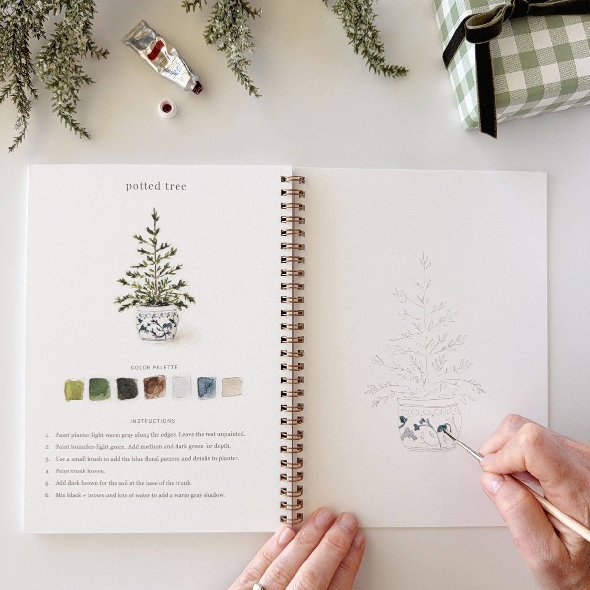 CLASSIC CHRISTMAS WATERCOLOUR WORKBOOK