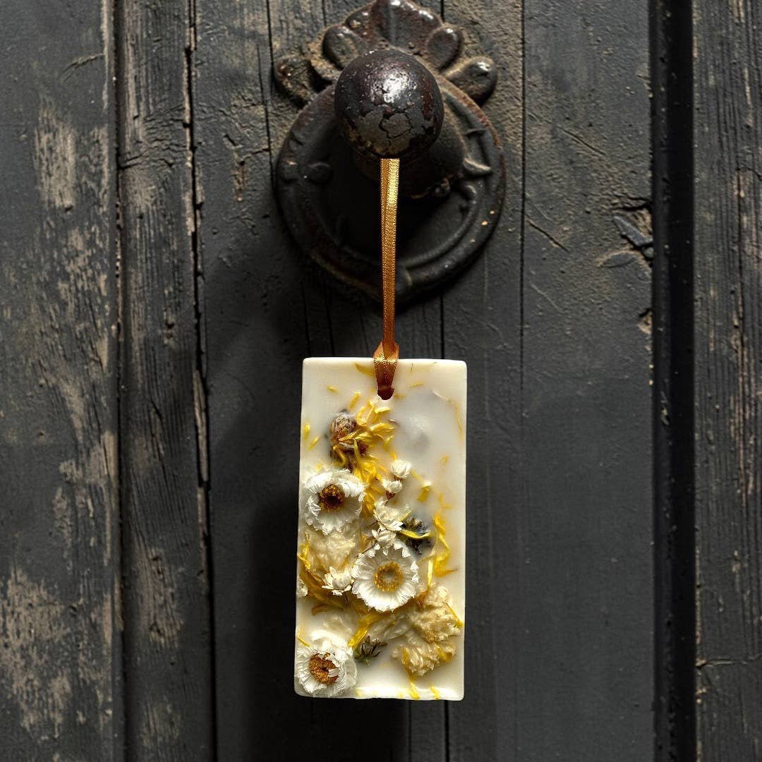 AUSTRALIAN SANDLEWOOD PERFUME INFUSED WAX TABLET