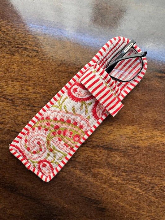 QUILTED COTTON GLASSES CASES - RED PAISLEY