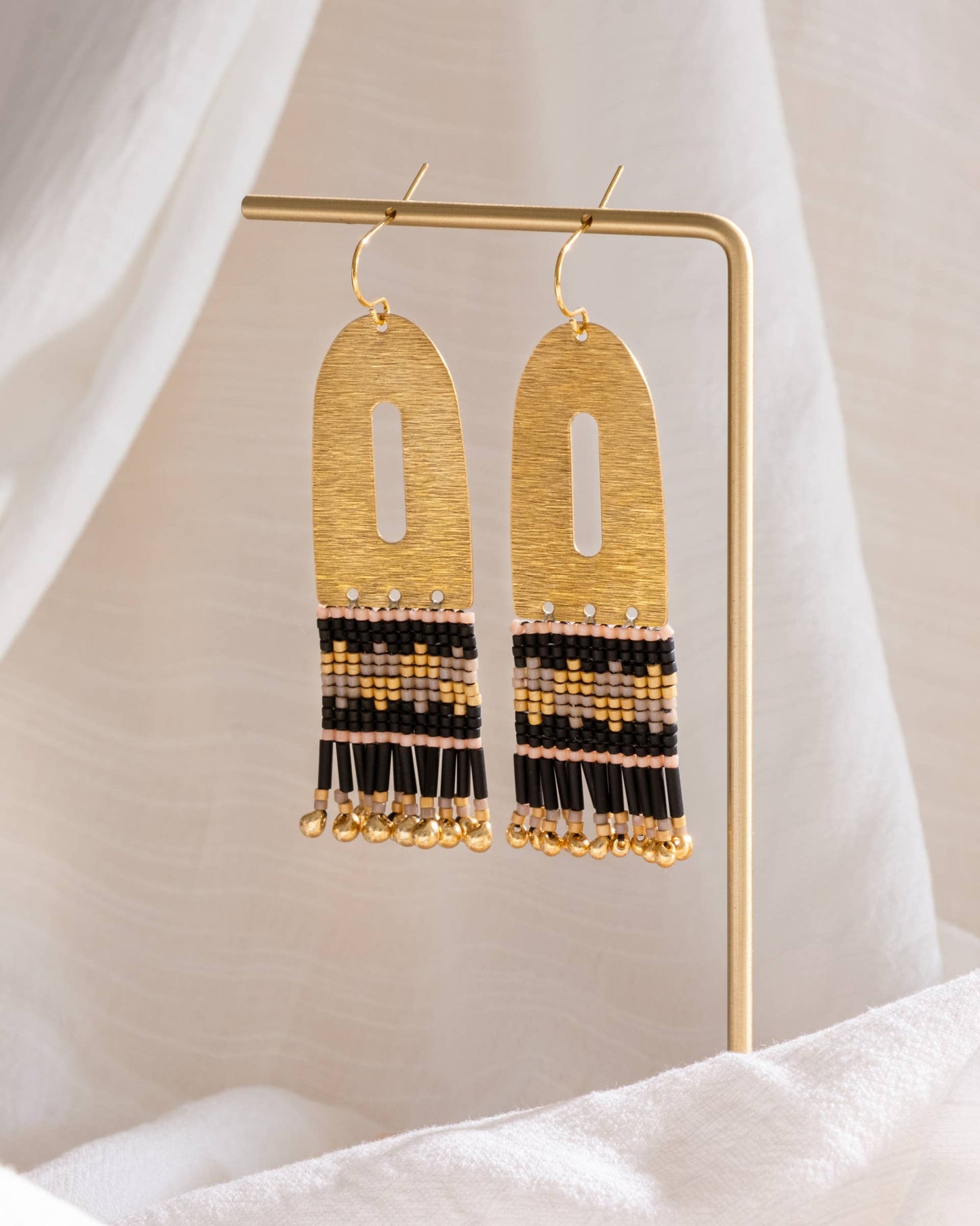 BEADED HANDWOVEN COLOUR BLOCK BRASS EARRINGS - BLACK