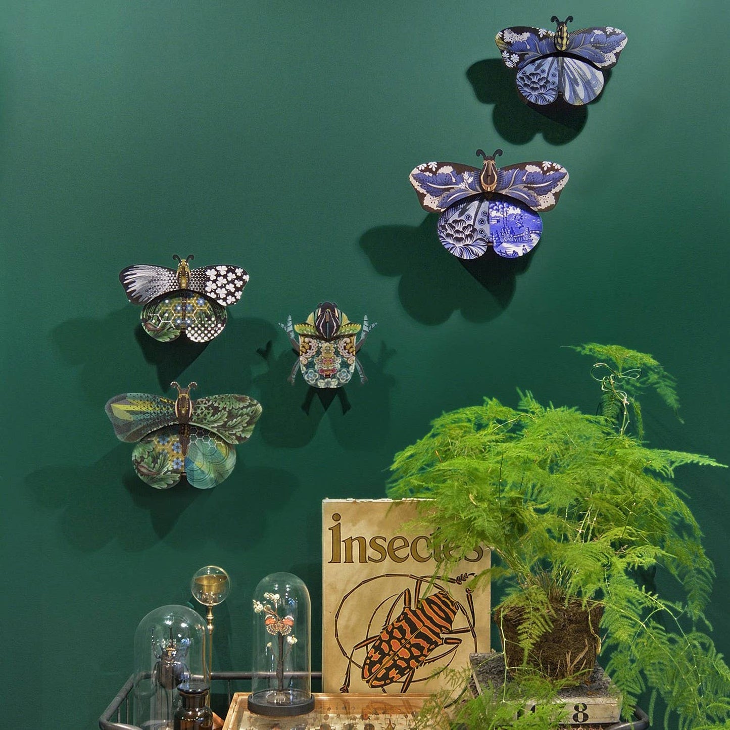 TOSCA BUTTERFLY WITH HIDDEN STORAGE