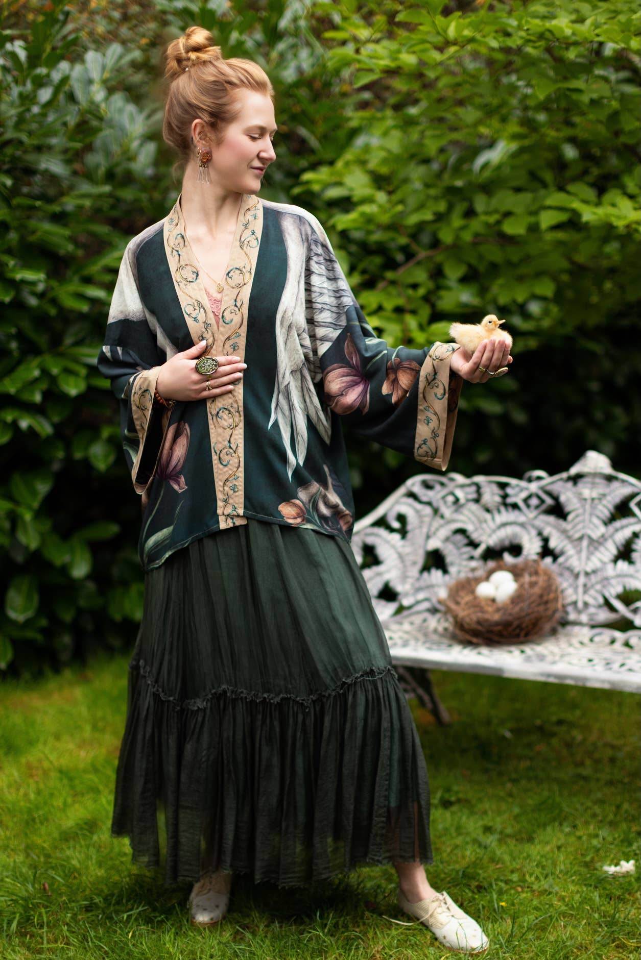 UNDER MY WING PIXIE DUSTER CROP KIMONO - SWAN & FEARHERS