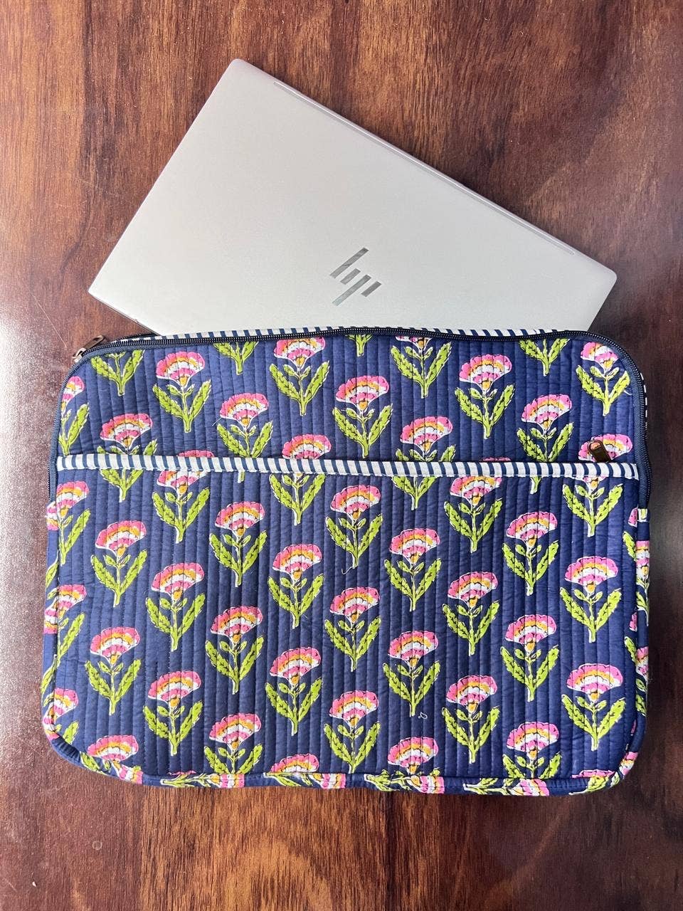 QUILTED COTTON LAPTOP BAG - BLUE