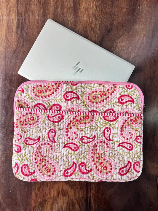 QUILTED COTTON LAPTOP BAG - RED PAISLEY