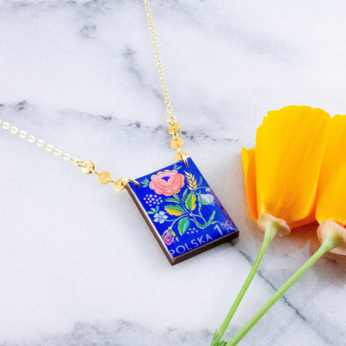 VINTAGE FLORAL POLISH STAMP NECKLACE