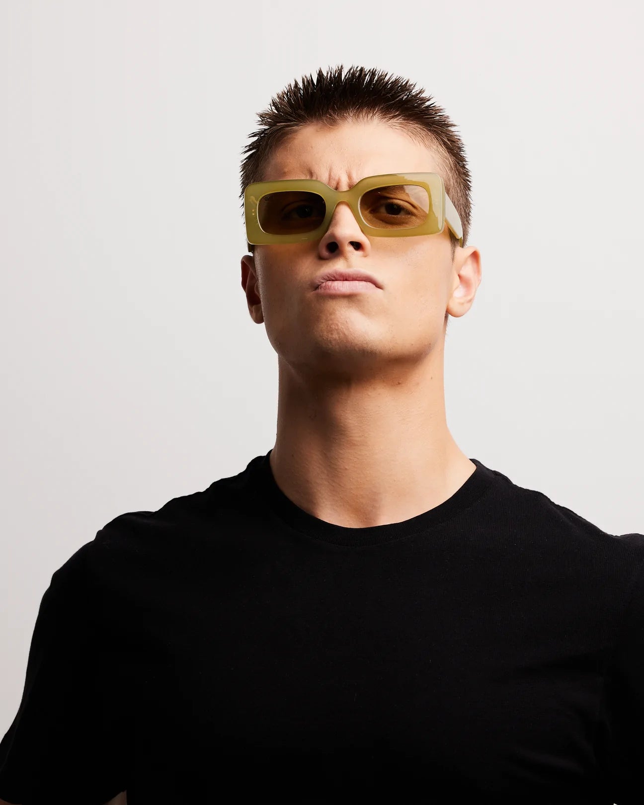 TWIGGY SUNGLASSES