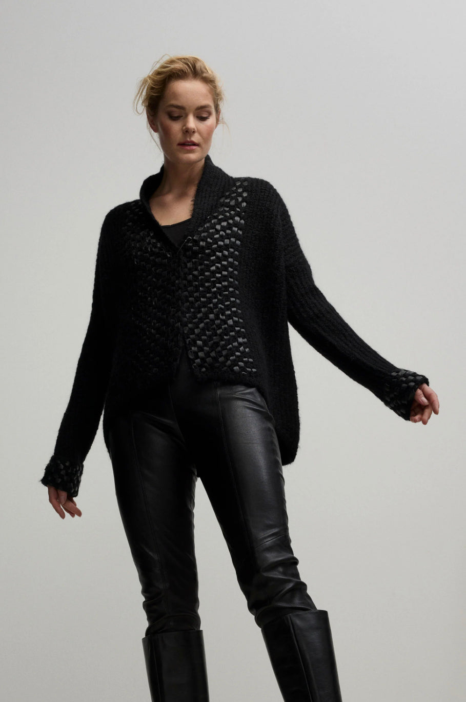 Ines -  Black Chunky Cropped Knit Jacket